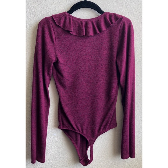 Express Super Soft Bodysuit Like New XS - Picture 2 of 3